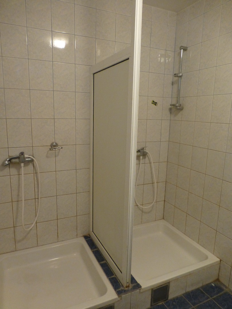 Tuš